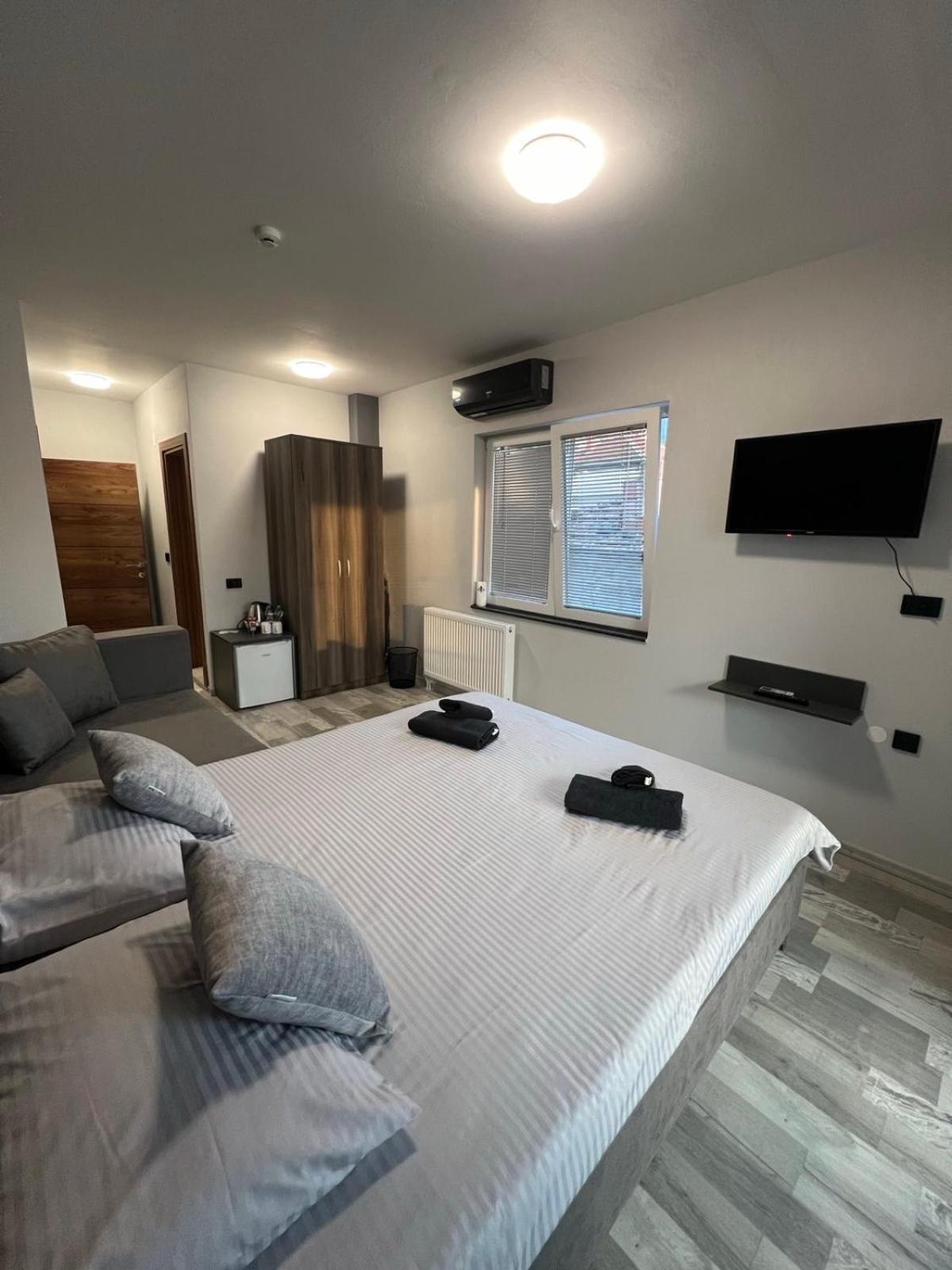Edelweiss Villa Трпейца Экстерьер фото
